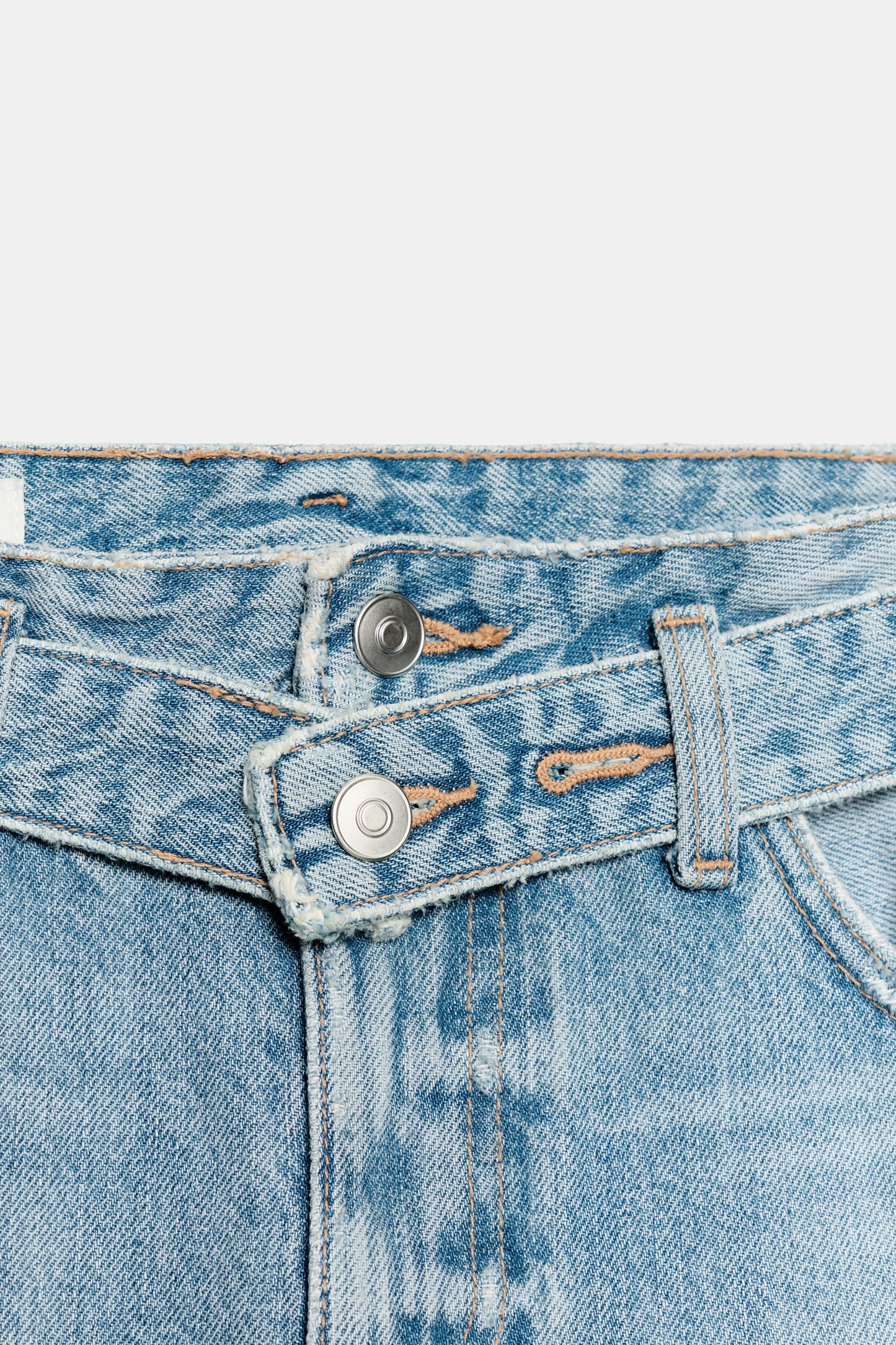 #82A2B6, Bleu clair
