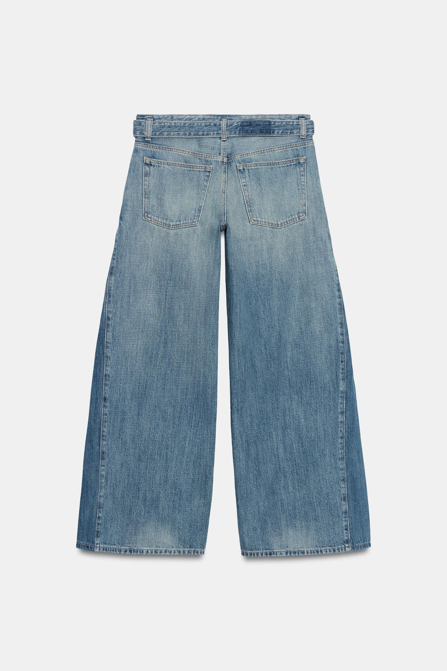 #738898, Bleu