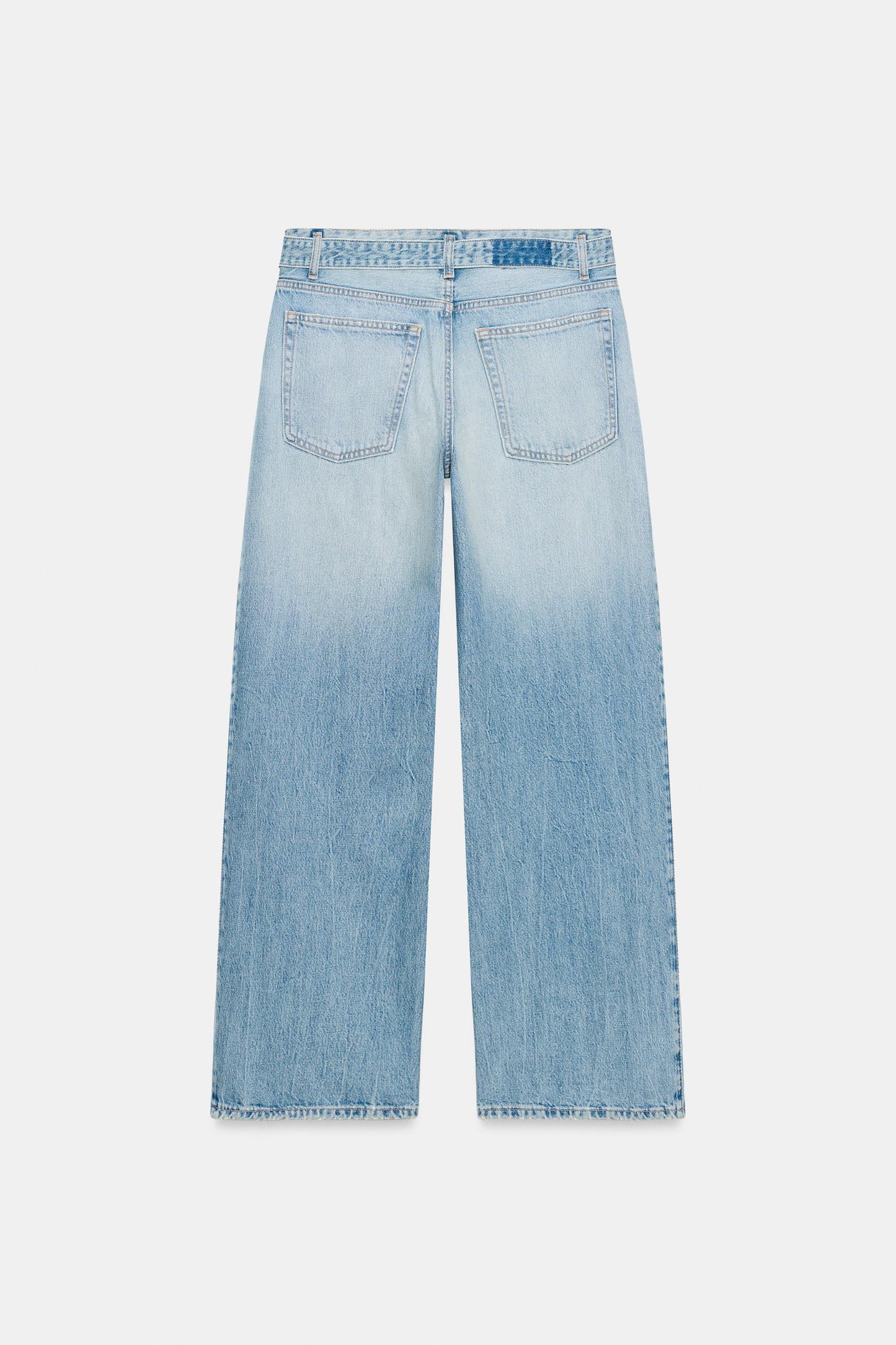 #82A2B6, Bleu clair